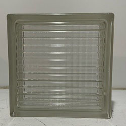 Fidenza 1919/8 Cross Small Glass Block